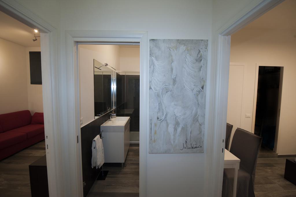 Porta Latina Suite - Private Apartment Rome'S Center Luaran gambar